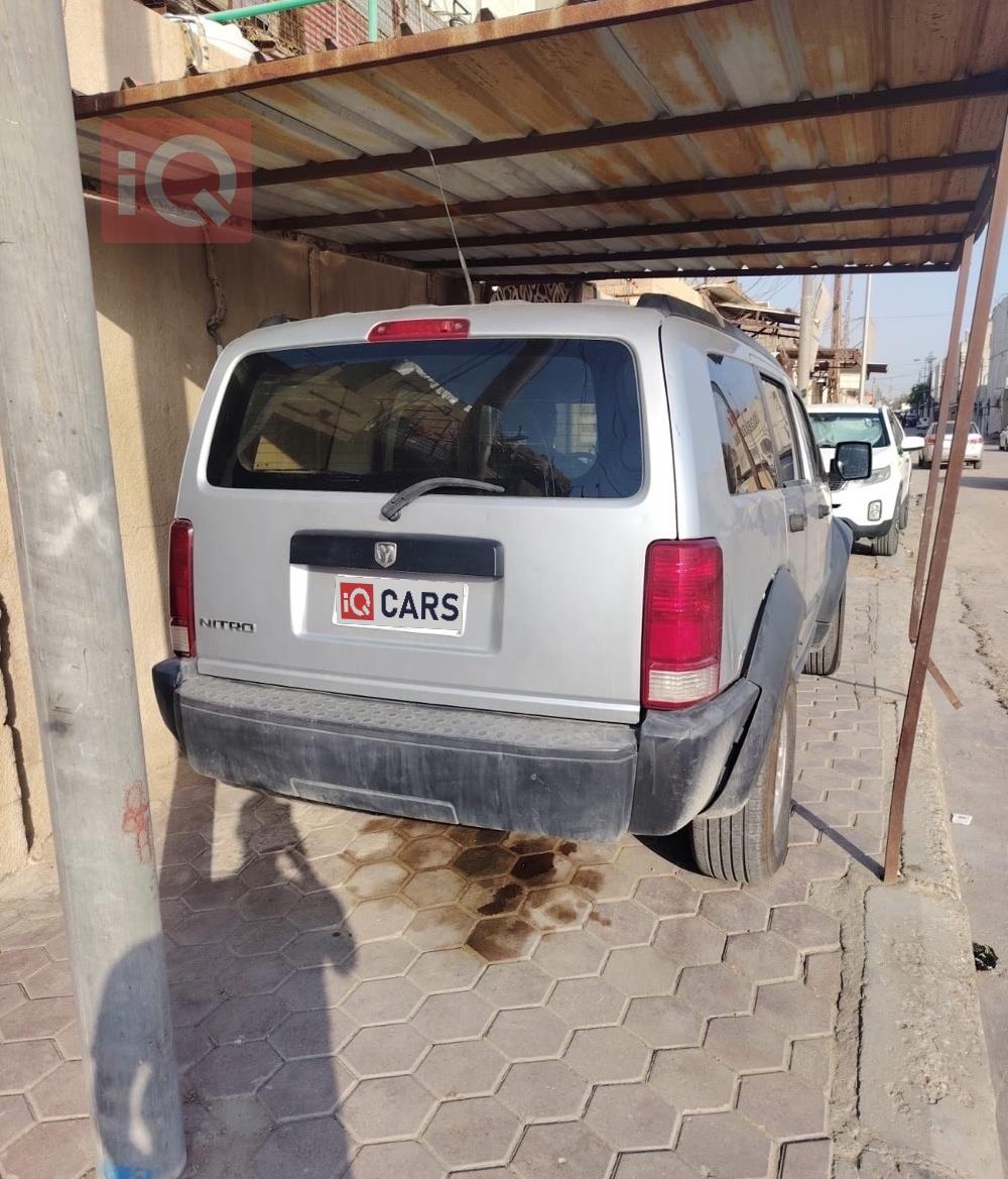 Dodge Nitro